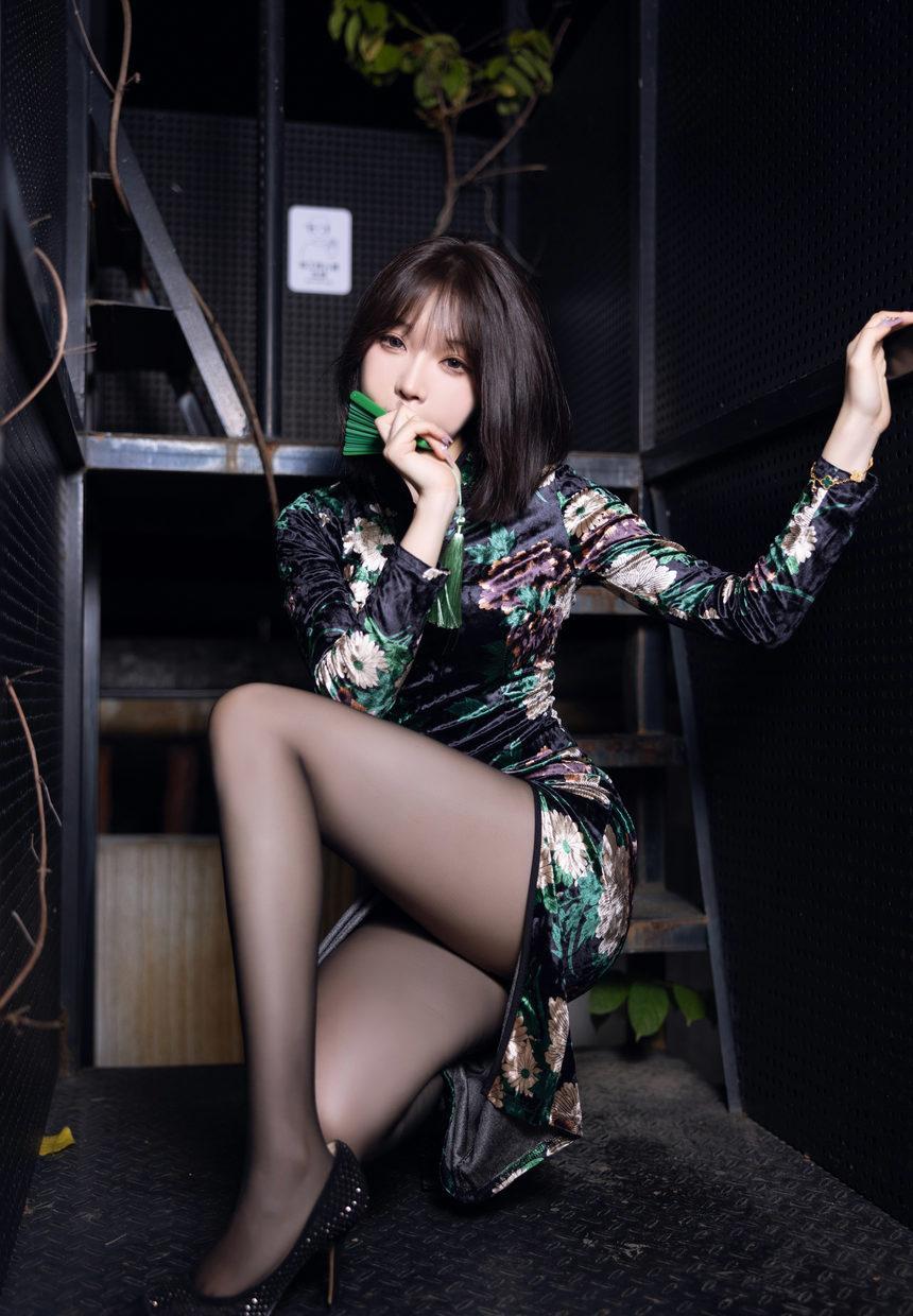 [XiuRen秀人网] 2024.07.17 No.8876 徐莉芝Booty [88+1P]