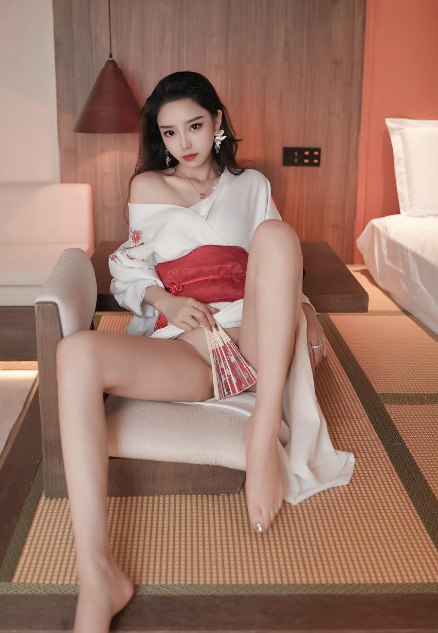 [XiuRen秀人网] 2024.04.10 No.8367 苏曼兮 [85+1P]