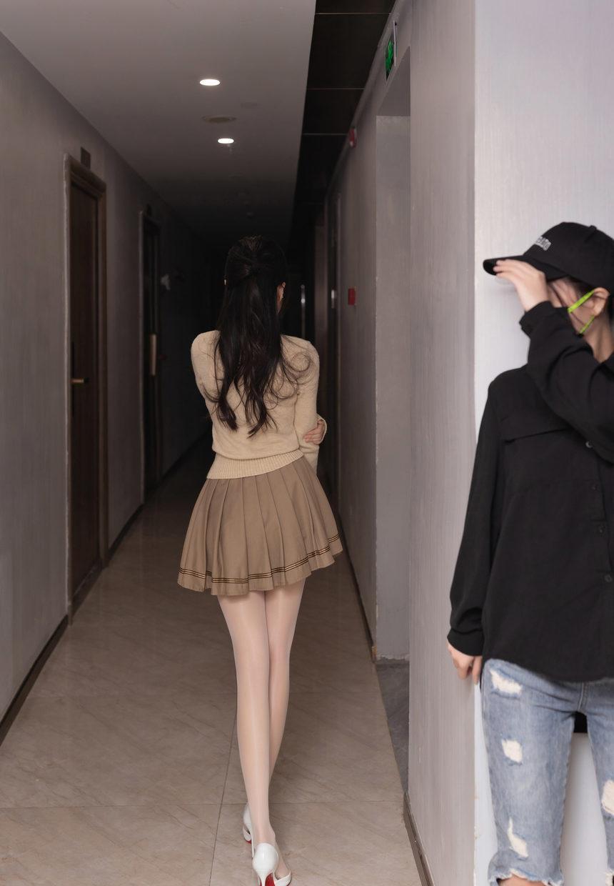 [XiuRen秀人网] 2025.03.07 No.9988 鱼子酱Fish [82+1P]