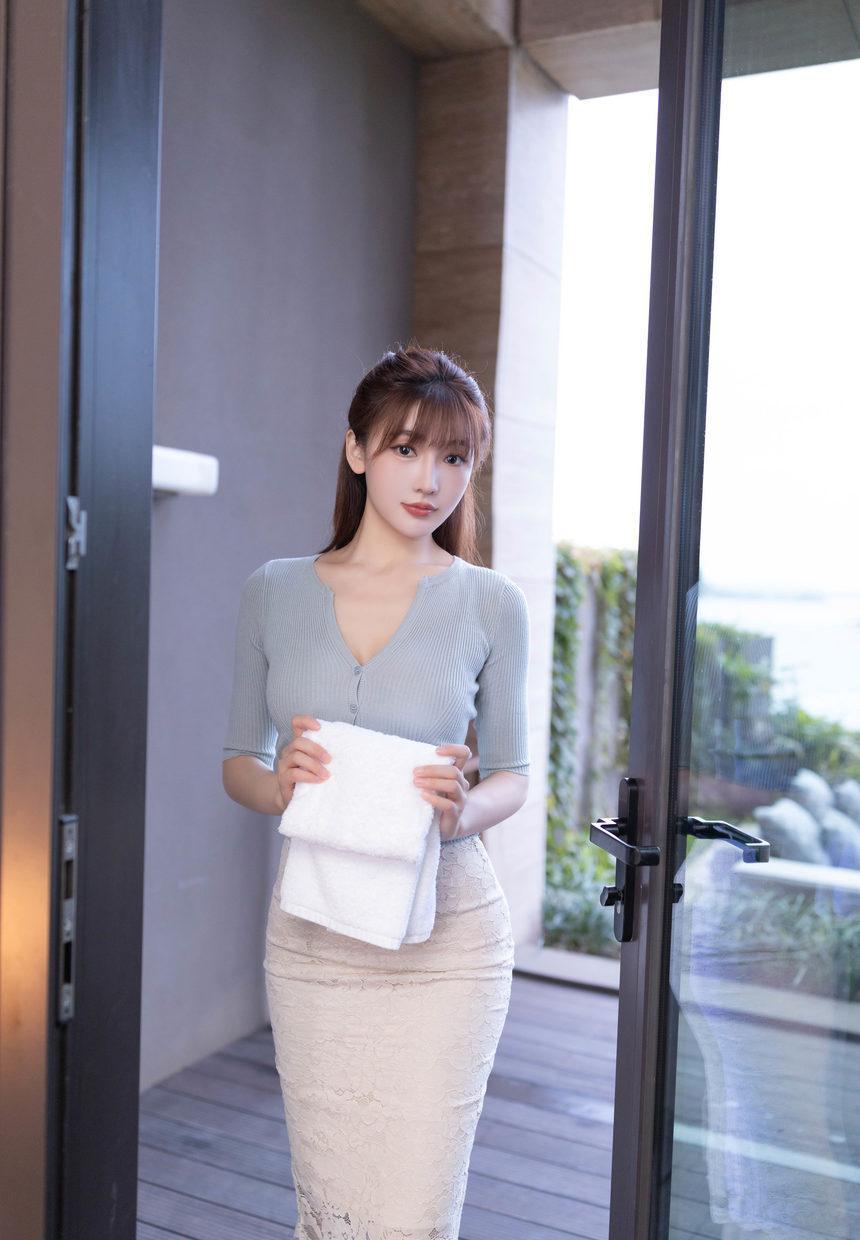 [XiuRen秀人网] 2025.09.11 No.10757 陆萱萱 [73+1P]