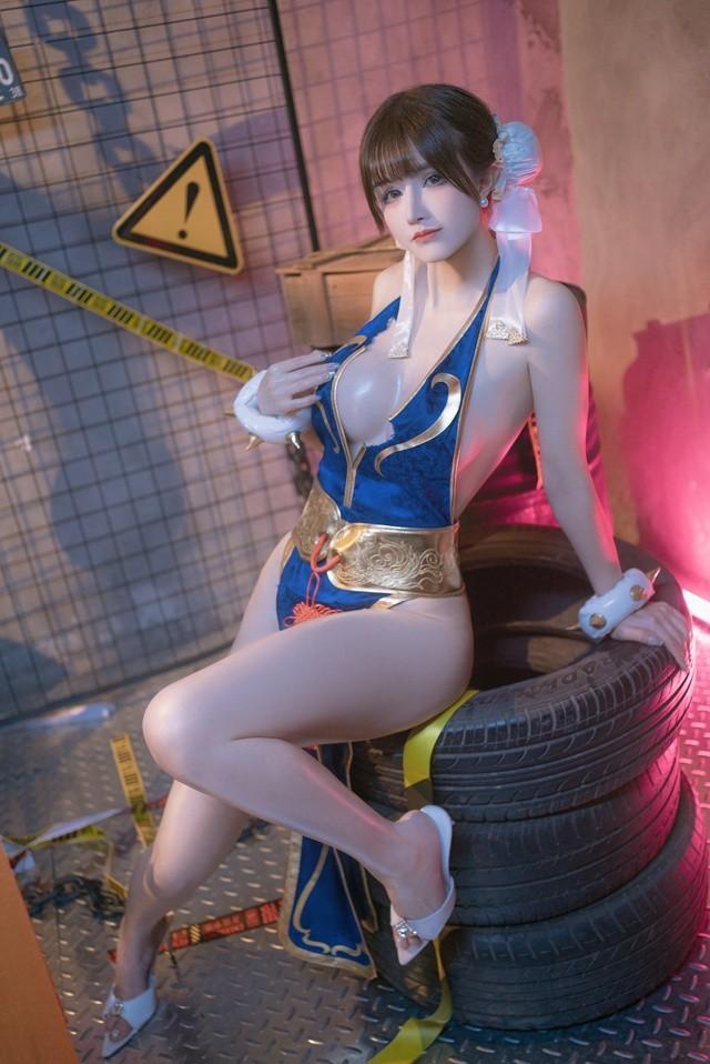 鹿八岁baby – 春丽的格斗辅导 [90P-740MB]