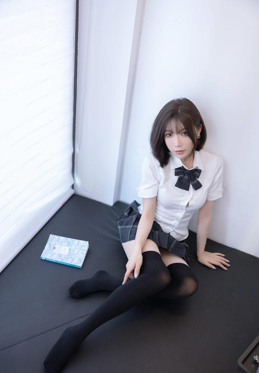 [XiuRen秀人网] 2024.07.01 No.8785 徐莉芝Booty [100+1P]