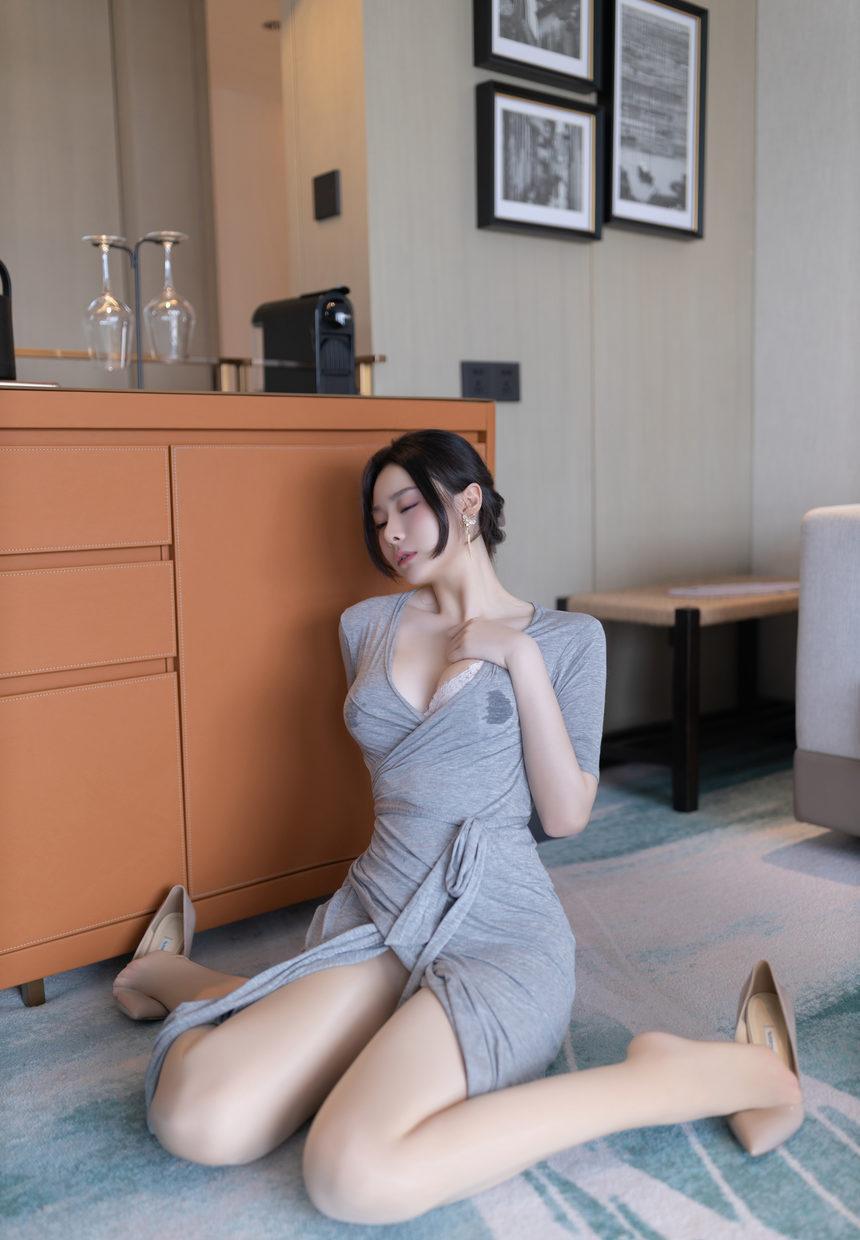 [XiuRen秀人网] 2024.06.13 No.8699 小逗逗 [80+1P]