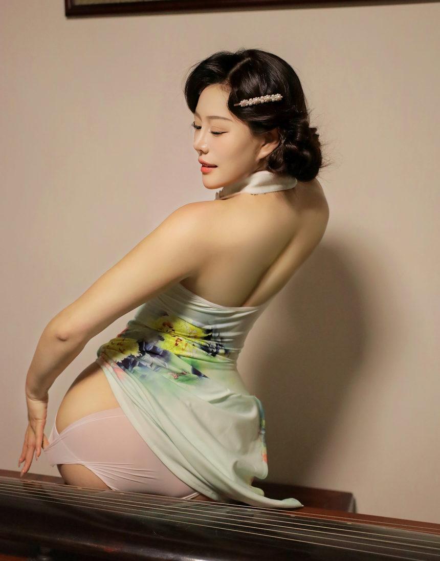 [XiuRen秀人网] 2025.09.10 No.10749 莉莉安娜o [73+1P]