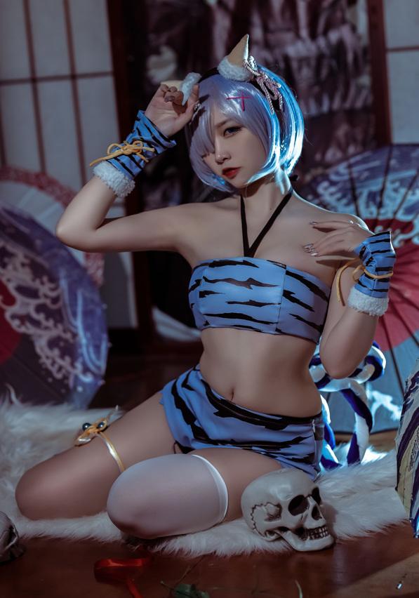 二佐Nisa – NO.128 蕾姆夏日鬼衣[12P/35MB]