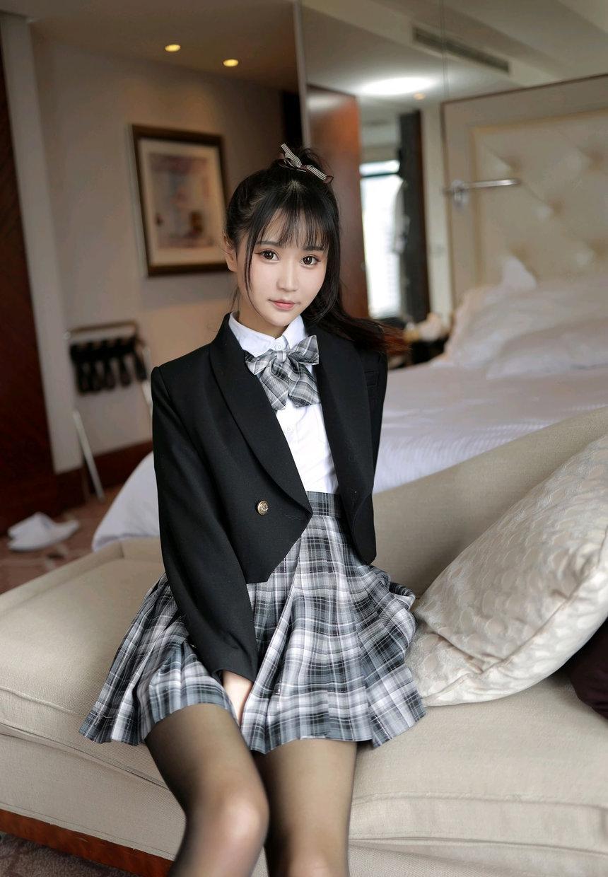 [MFStar模范学院] 2021.01.14 VOL.439 小果冻儿 [49+1P]