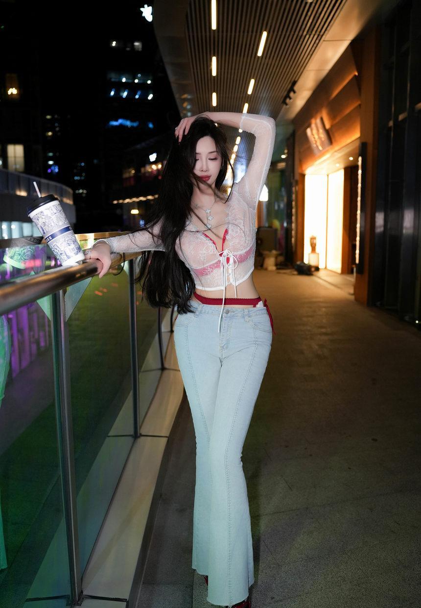 [XiuRen秀人网] 2024.07.12 No.8846 Carol周妍希X [58+1P]