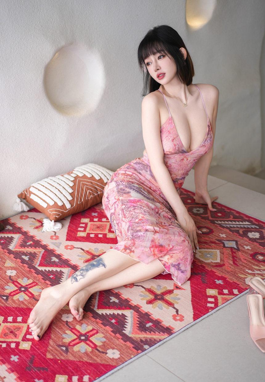 [XiuRen秀人网] 2024.08.16 No.9025 王雨纯 [71+1P]