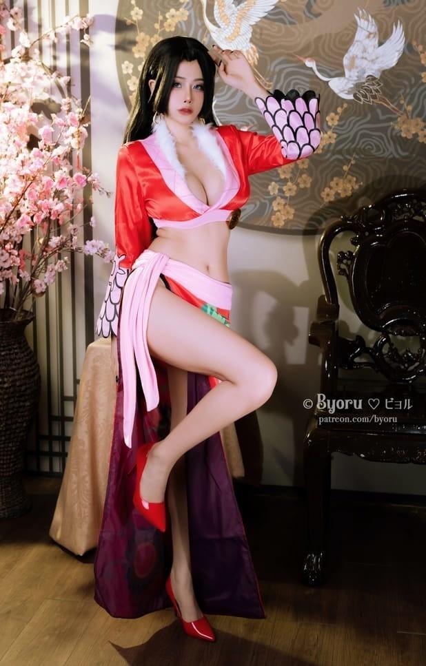 Byoru NO.137 Boa Hancock [30P-115M]