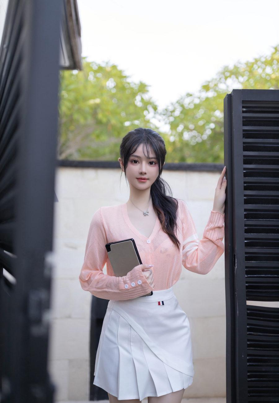 [XiuRen秀人网] 2024.02.23 No.8138 幼幼 [80+1P]