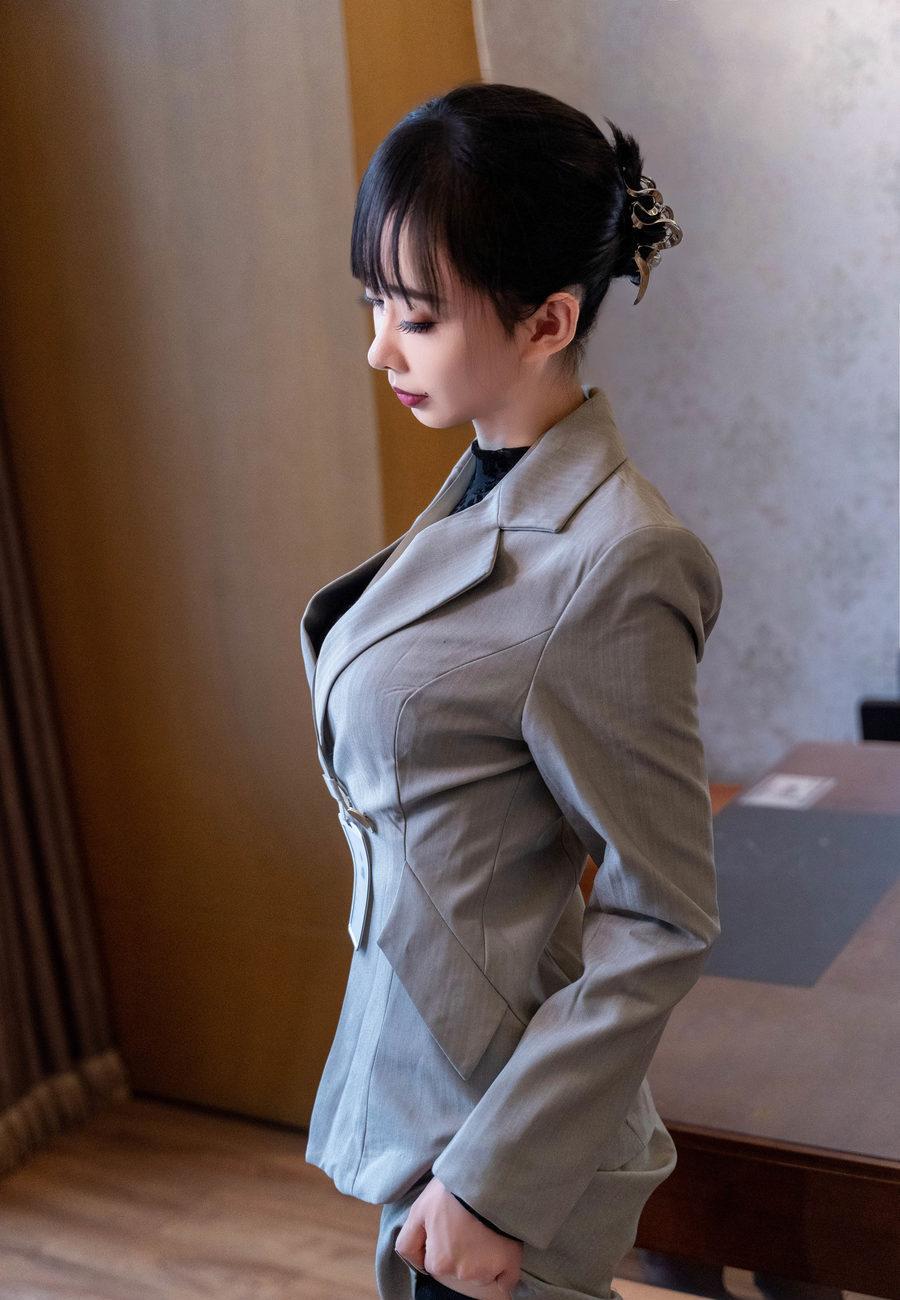 [XiuRen秀人网] 2024.03.26 No.8290 宝宝甜 [69+1P]