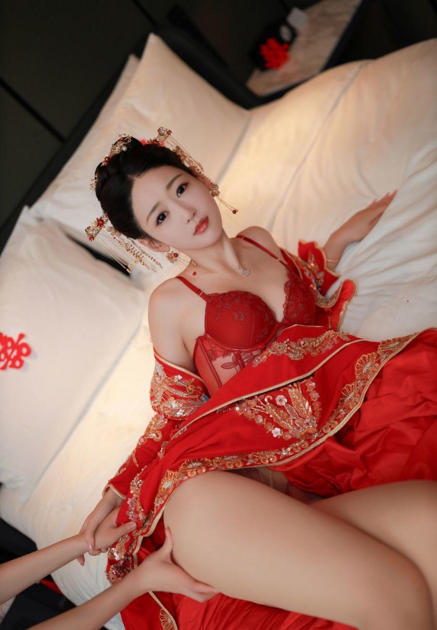 [XiuRen秀人网] 2024.08.05 No.8972 唐安琪 [79+1P]