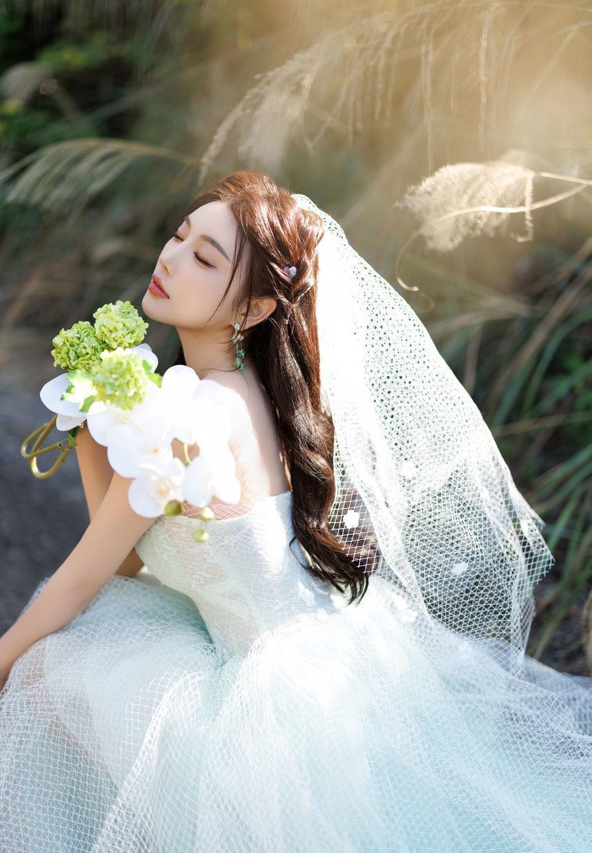 [XiuRen秀人网] 2025.01.07 No.9722 杨晨晨Yome [83+1P]