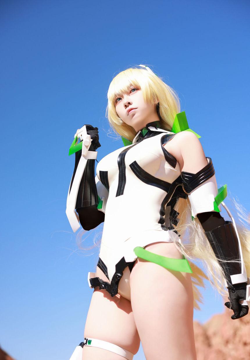 G44不会受伤 –  乐园追放 安吉拉 [40P-818MB]