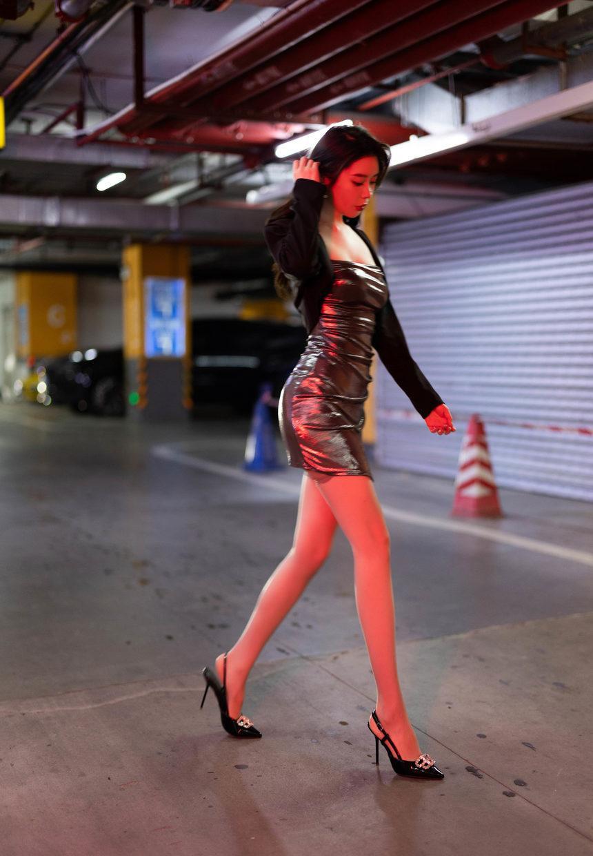 [XiuRen秀人网] 2024.09.10 No.9137 梦心玥 [87+1P]