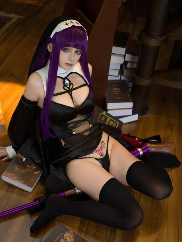 桜井宁宁 NO.127 葬送的芙莉莲 黑菲伦 [88P-3.95GB]