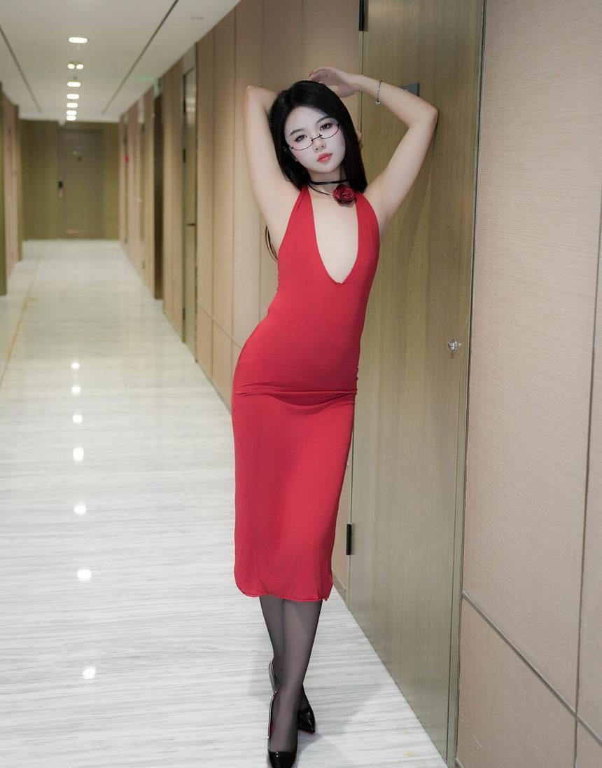 [XiuRen秀人网] 2024.11.15 No.9451 Lucky- [80+1P]