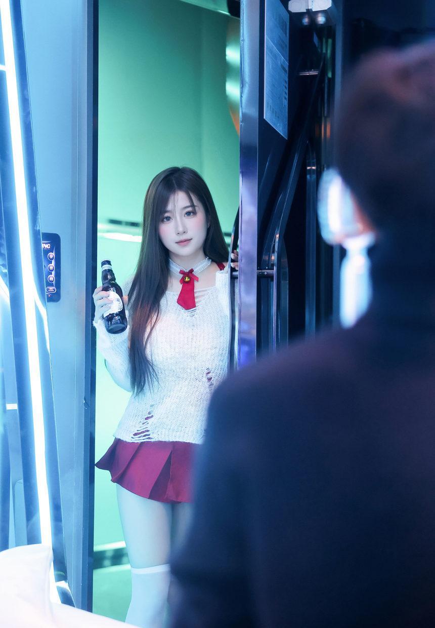 [XiuRen秀人网] 2025.06.26 No.10470 小肉肉咪 [76+1P]