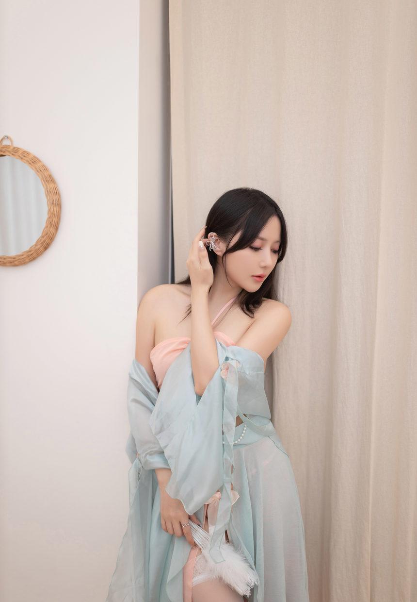 [XiuRen秀人网] 2024.08.30 No.9093 鱼子酱Fish [80+1P]