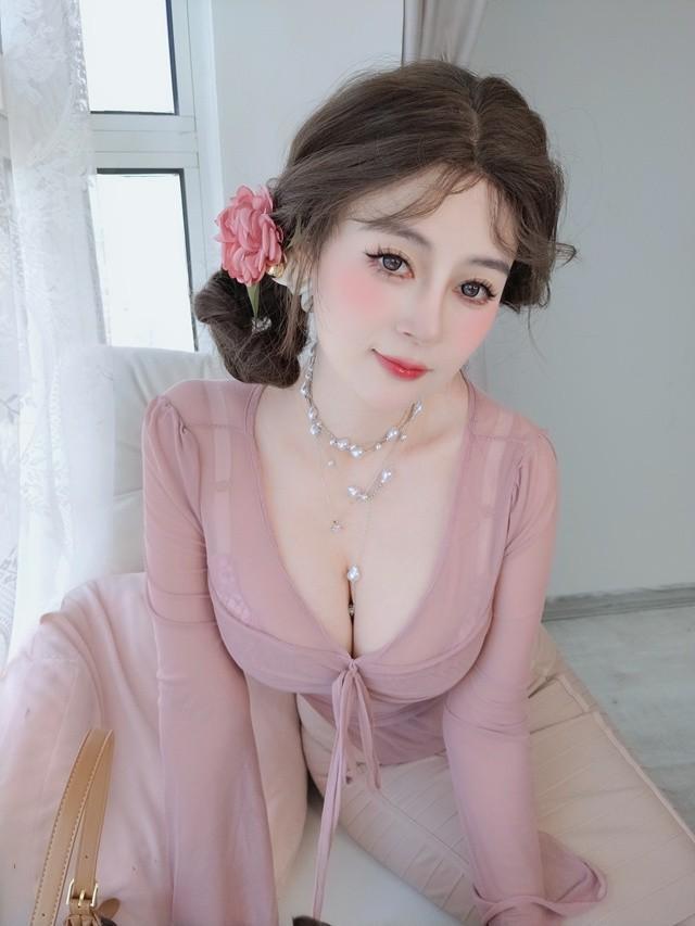 白银81 NO.141 [Fantia] 24年11月会员合集（16套）[137P3V-1.24GB]