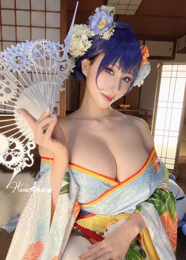 雨波_HaneAme – NO.233 對魔忍 & Hololive Kronii 自拍+视频[110P18V-2.24GB]