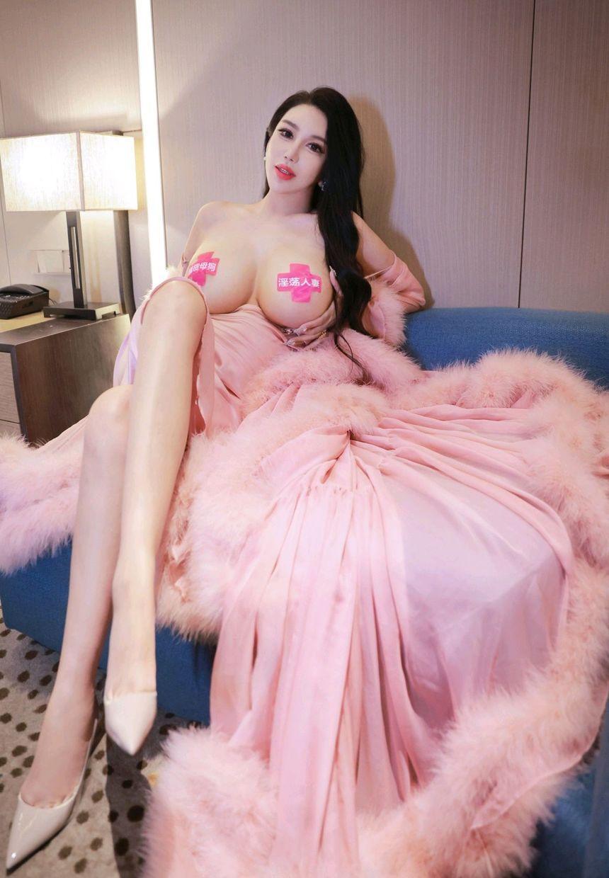 [XiuRen秀人网] 2025.03.25 No.10065 乔安娜 [40+1P]