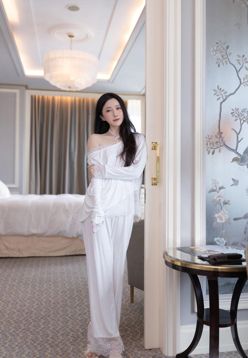 [XiuRen秀人网] 2025.06.20 No.10445 鱼子酱Fish [81+1P]