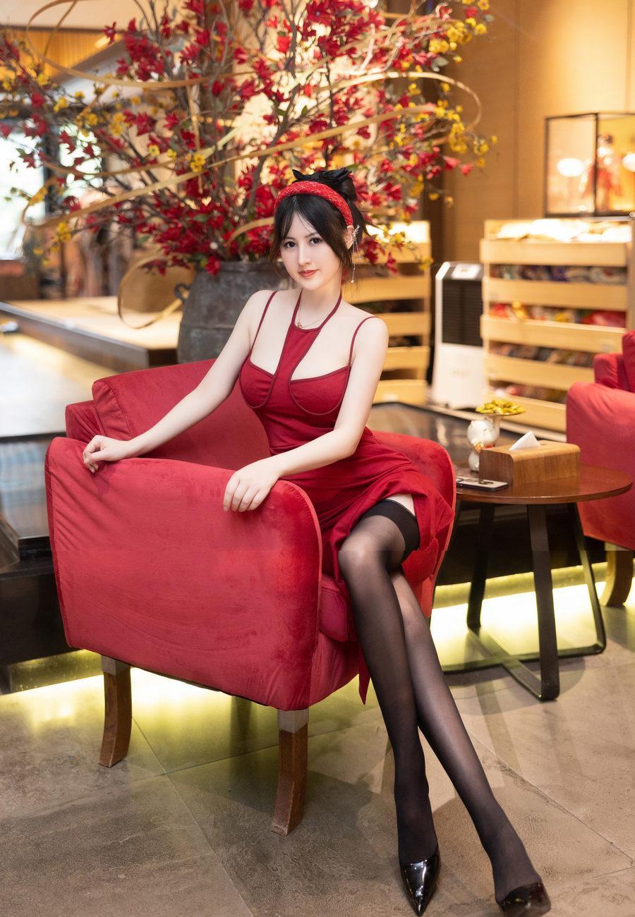 [XiuRen秀人网] 2024.02.06 No.8078 诗诗kiki [78+1P]