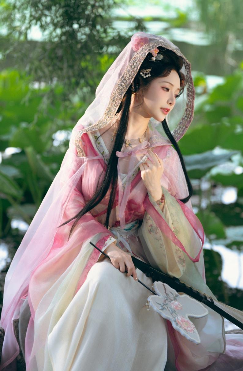 雯妹不讲道理 – 祝您中秋快乐owo-精美作品