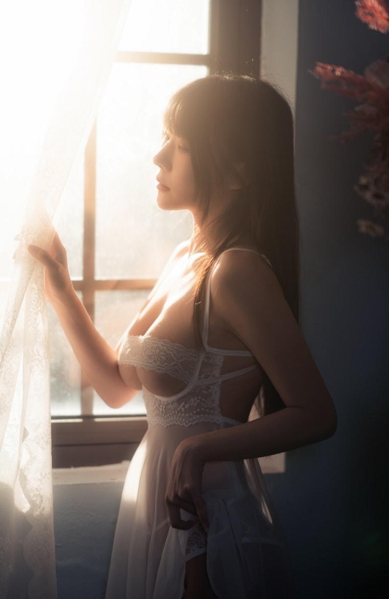 香草喵露露 白斯纱裙-快来一看